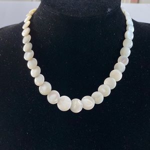 Vintage éléphant white stones necklace. N18